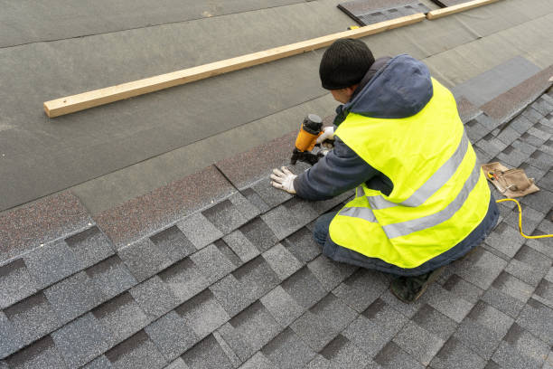 Best Flat Roof Repair Services  in Moreauville, LA